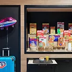 Moxy Lyon Airport Colombier-Saugnieu