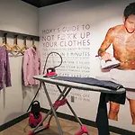 Hotel Moxy Lyon Airport 3*
