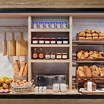 Moxy Lyon Airport Hotel