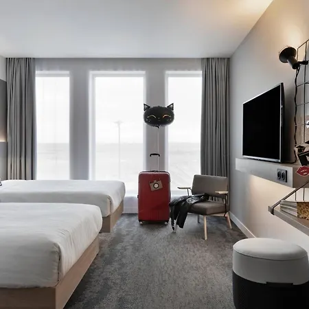 Moxy Lyon Airport 3* Colombier-Saugnieu