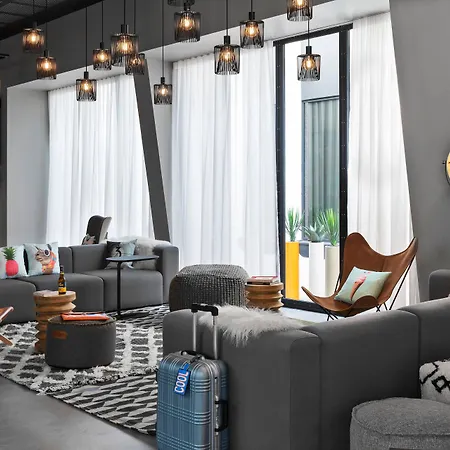 Moxy Lyon Airport Hotel 3*
