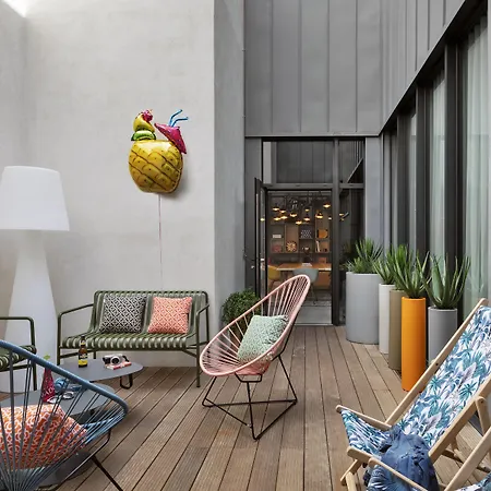 酒店 Moxy Lyon Airport 科隆别索尼约